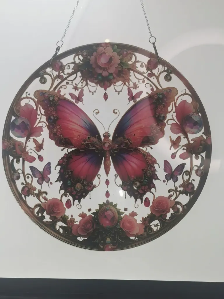 papillon rose.webp